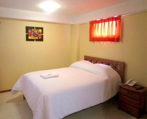 Alegrias Inn Hotel กุสโก ภายนอก รูปภาพ